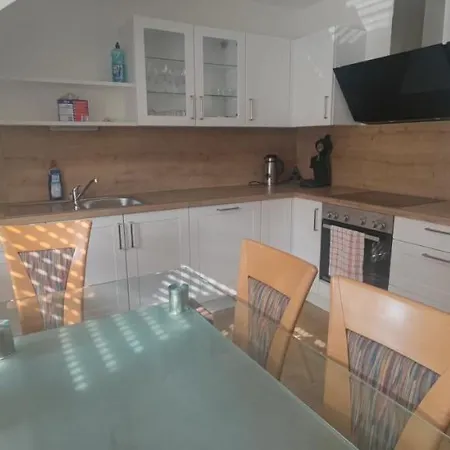 Zwischen Rhein Und Schwarzwald